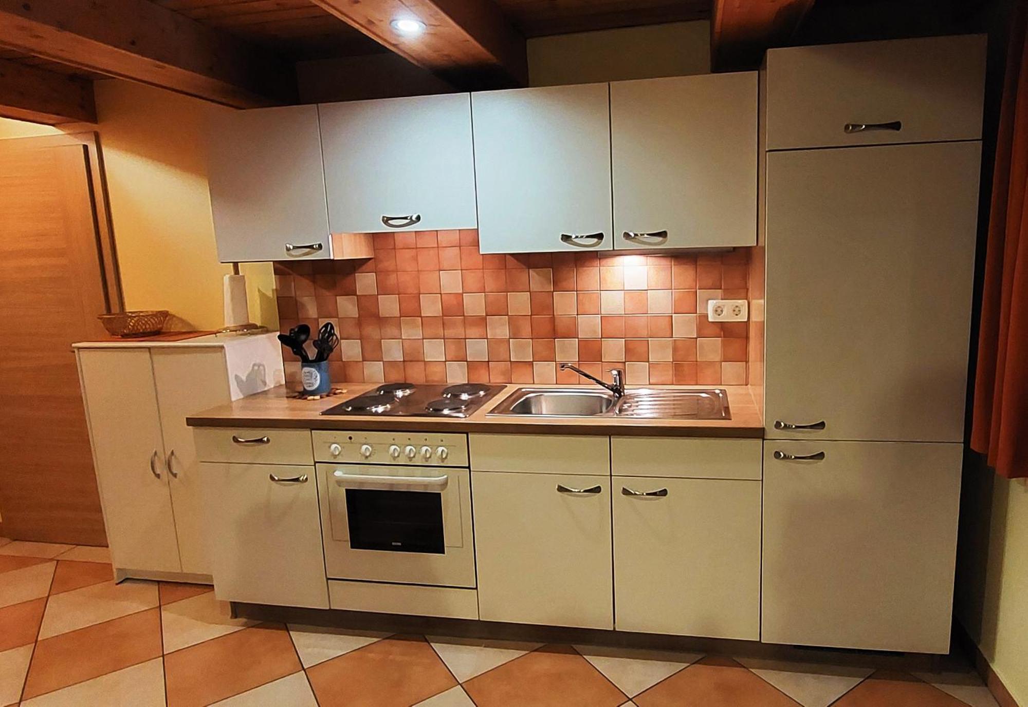 Apartments Oman Краньска Гора Экстерьер фото